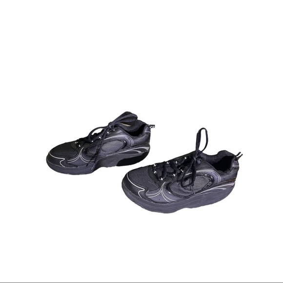 Style Toners by Slyle & Co Shoes size 8.5 black great condition no box. - Picture 4 of 7